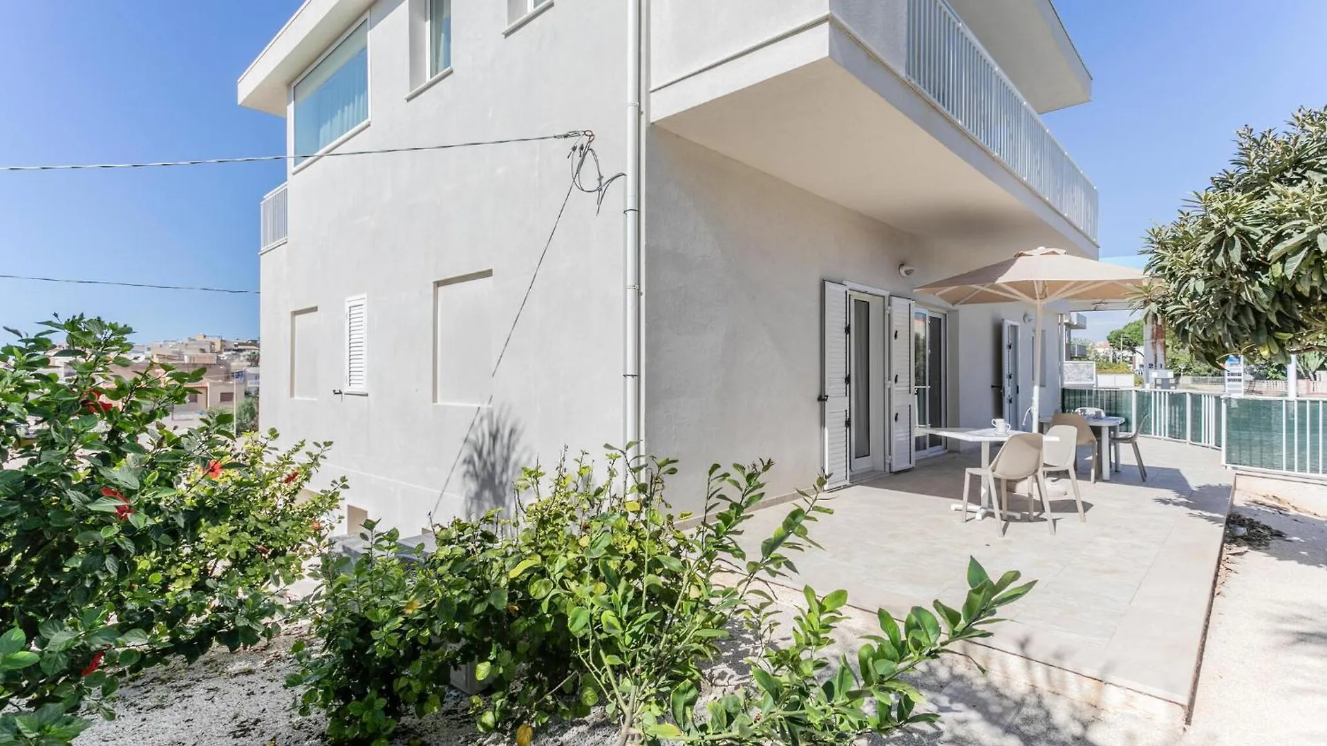 2 Bedroom Pet Friendly Apartment In Cava Daliga Cava d'Aliga Italy